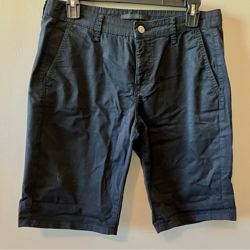 MAC HANDCRAFTED JEANS Black Bermuda Shorts Size 4